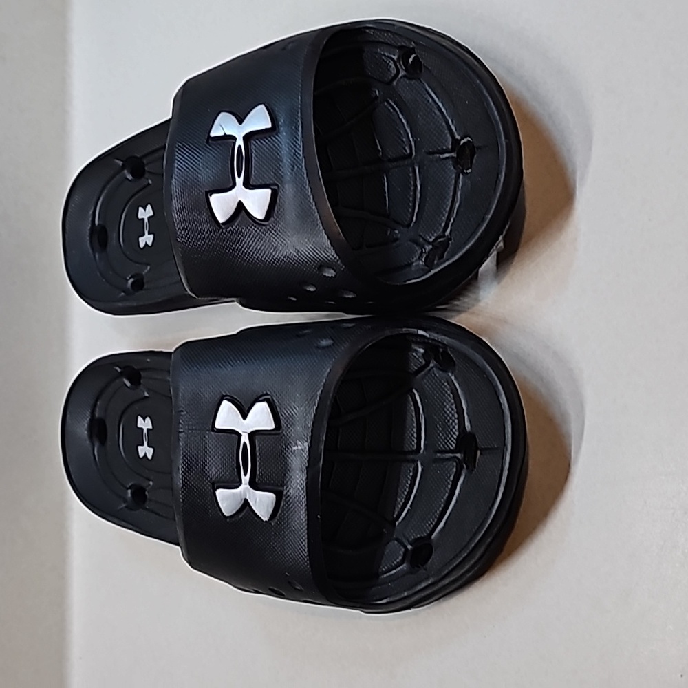 Men's Under Armour saddles